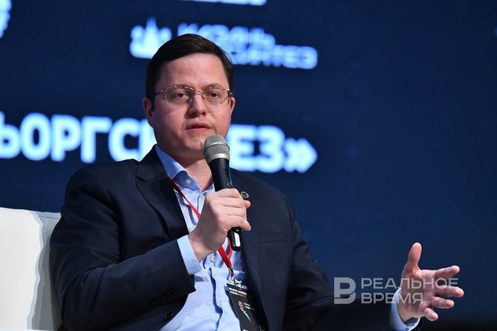 Михаил Варфоломеев: «Опытные производства откроются по каждому направлению малой химии»
