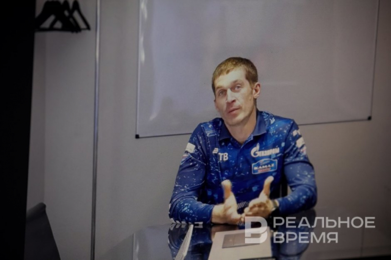 Дмитрий Сотников: «В ралли-рейде можно ехать очень быстро, но выиграет тот, кто меньше стоит на трассе»