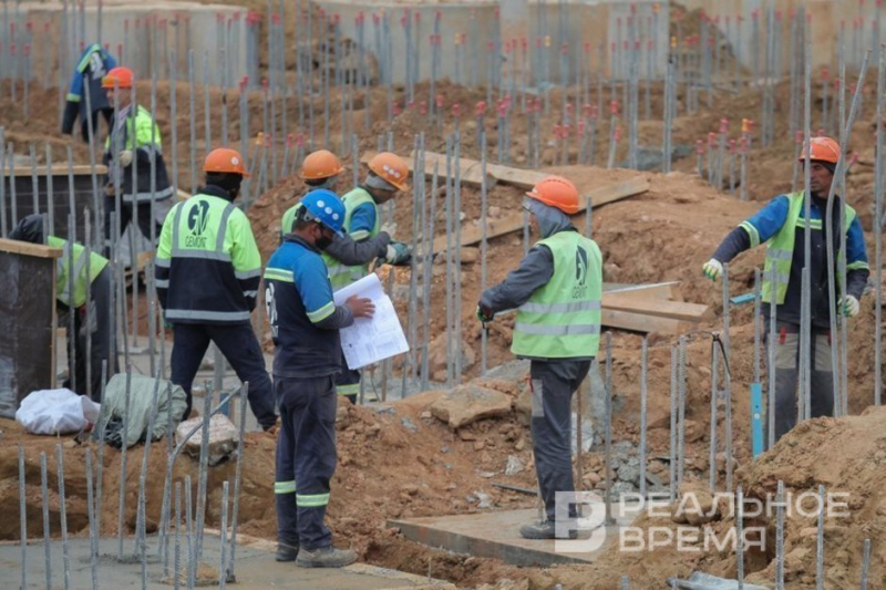 Бизнес-обзор: «Кварту» отказали в отсрочке долга, погранслужбе — в неустойке с Завода Горького
