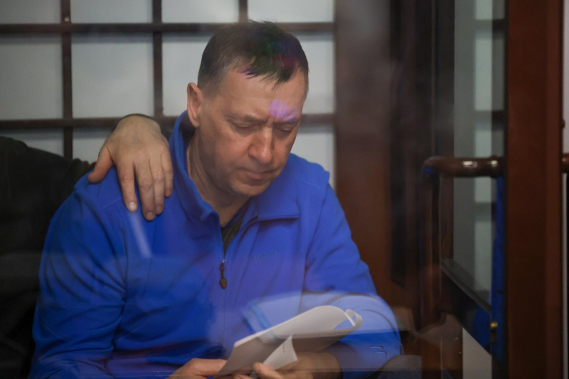 «За кого топит сторона обвинения?»: чем защита ударила по версиям о взятке Нафиева и обмане Кондратенковых