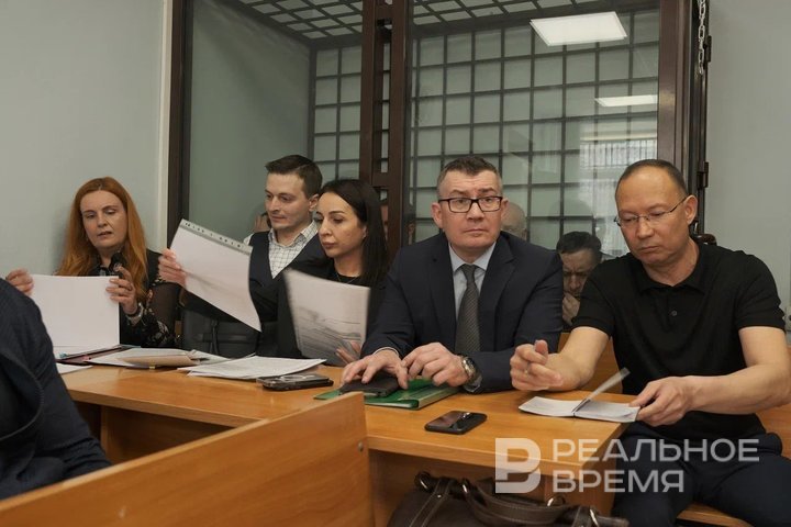 «За кого топит сторона обвинения?»: чем защита ударила по версиям о взятке Нафиева и обмане Кондратенковых