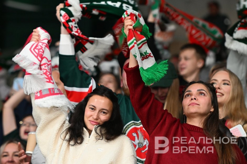 800-й матч Семенова в КХЛ: «Ак Барс» победил «Трактор», дебютировали Хейс и Соколов