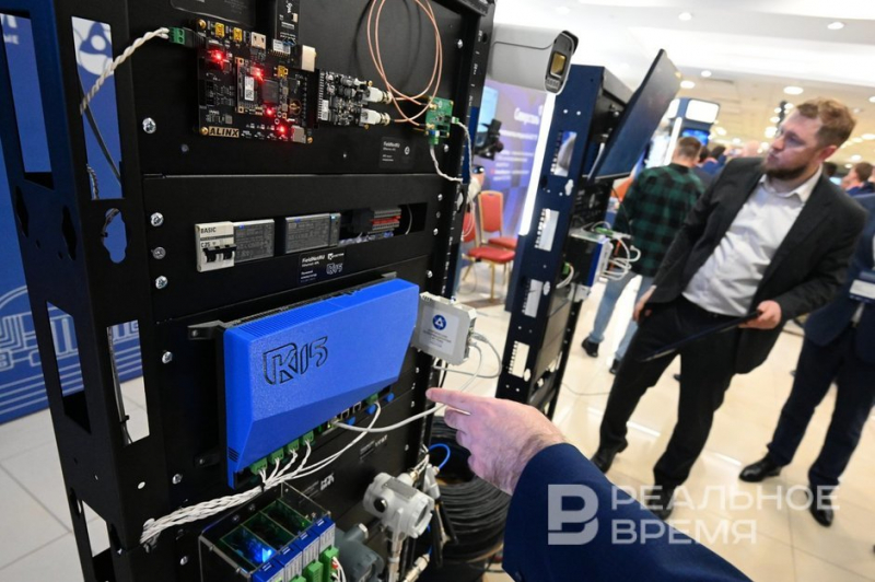 Избавиться от зарубежных вендоров: промышленность перейдет на открытый код