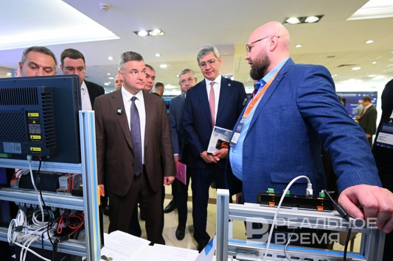Избавиться от зарубежных вендоров: промышленность перейдет на открытый код