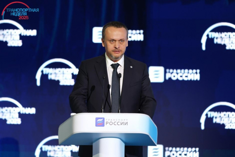 «Общественный транспорт перевозит 14 млрд пассажиров»: Минтранс взялся за перезагрузку